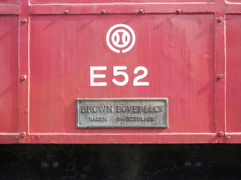 E52-2.jpg