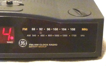 FM dial.jpg